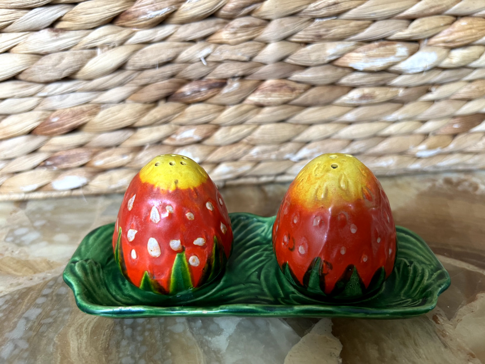Strawberry Salt&Pepper Shakers with Matching Tray